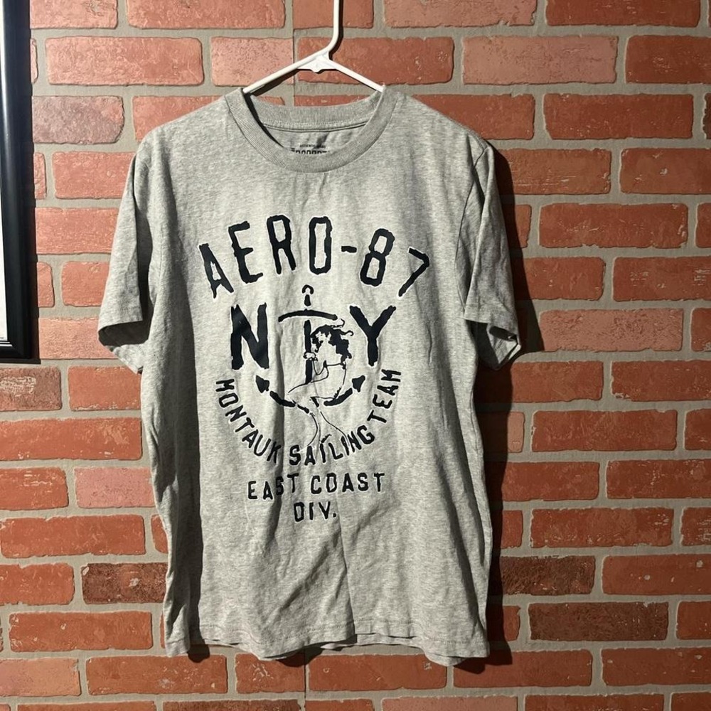 Aeropostale Vintage graphic tee